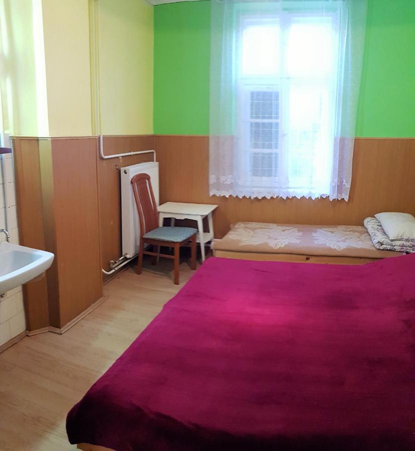 Parád Muskatli Ueduelohaz B&B 외부 사진